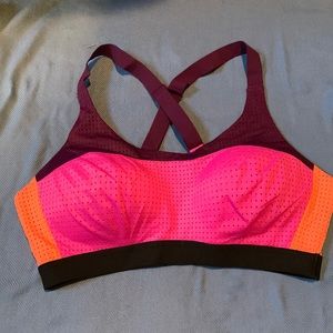 Victoria Secret Sport Bra
